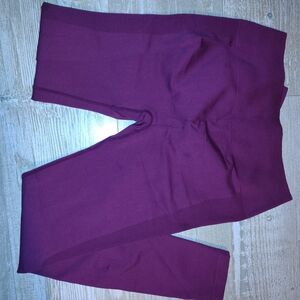 Women's Purple Leggings